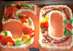 Tort na 50 urodziny