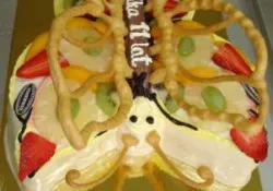 Tort w kształcie motylka