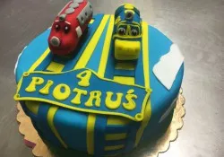 Tort z pociągami