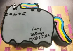 Tort w kształcie kotka