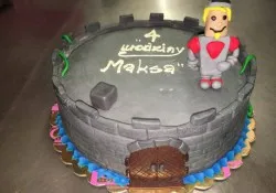 Tort w kształcie zamku