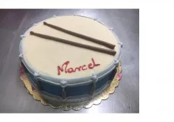 Tort w kształcie bębna