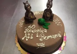 Tort z wiewi&oacute;rkami