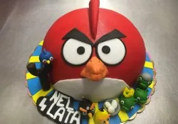 Tort w kształcie Angry Birds
