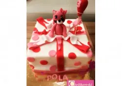 Tort w kształcie kotka