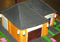Tort w kształcie domku