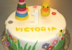 Tort na roczek