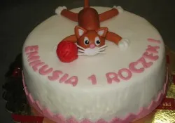 Tort na roczek z kotem