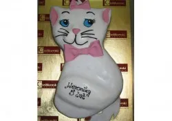 Tort w kształcie kota