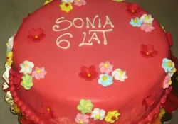 Tort z kwiatami