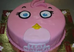 Tort w kształcie Stelli z Angry Birds