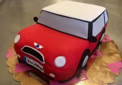 Tort w kształcie samochodu Mini
