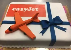 Tort firmowy EasyJet
