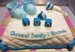 Tort na chrzest z bucikami