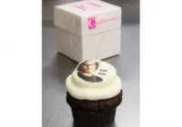 MUFFINKI Z WYDRUKOWANĄ JADALNĄ GRAFIKĄ