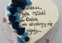 Tort w kształcie serca