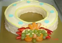 Tort na wesele w kształcie obrączki