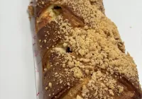 Strudel serowy z brzoskwinią