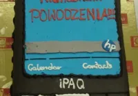 Tort w kształcie telefonu HP