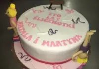 Tort z akrobatkami