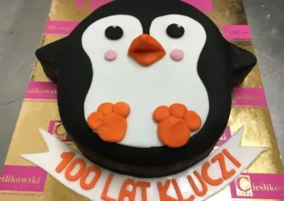 Tort w kształcie pingwinka