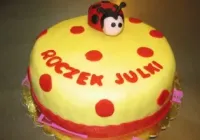 Tort z biedronką