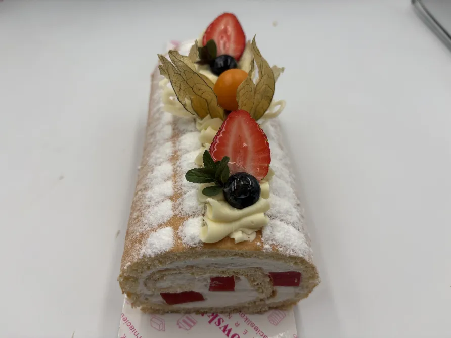 ROLADA ŚMIETANOWA Z LASKĄ WANILII (0.40KG)