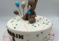 Tort z misiem
