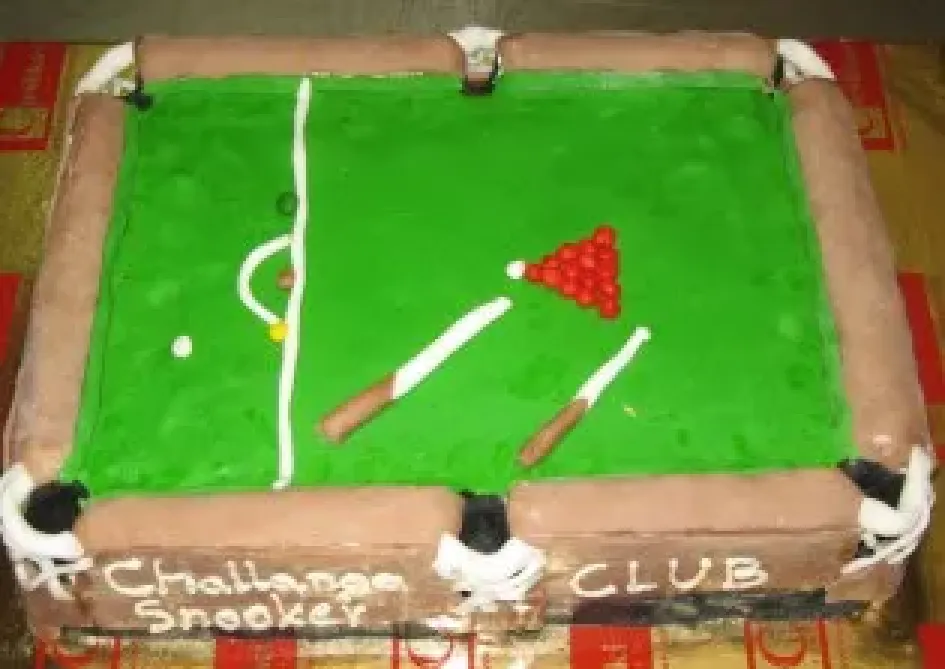 Tort w kształcie Snookera