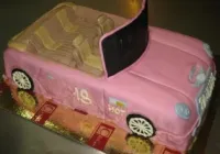 Tort w kształcie samochodu Barbie