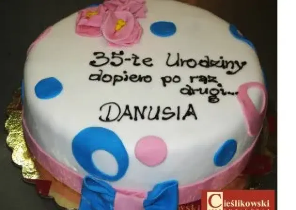 Tort na 35 urodziny