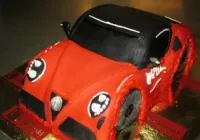 Tort w kształcie samochodu Alfa Romeo