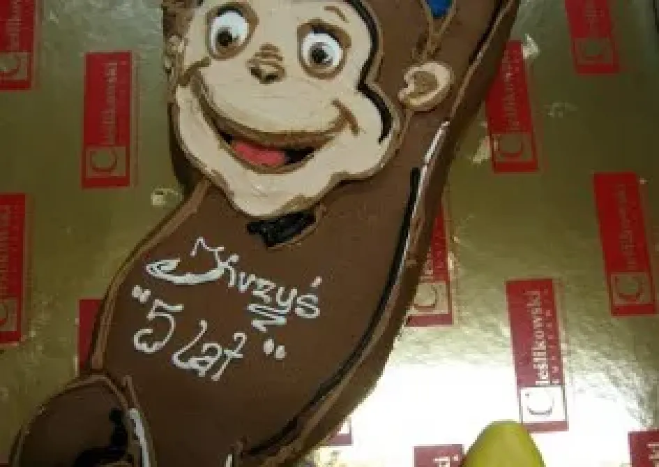 Tort w kształcie małpy
